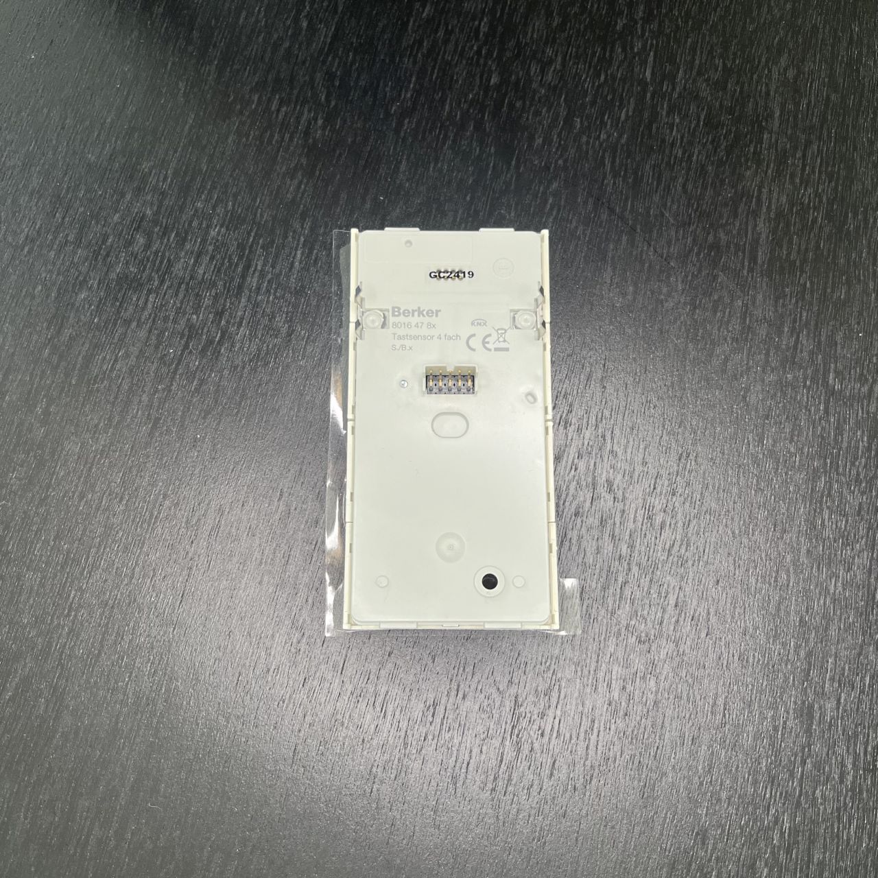 KNX S.1/B.X TASTS. 4F.KOMF.       BERKER 80164780 – Bild 2 von 2